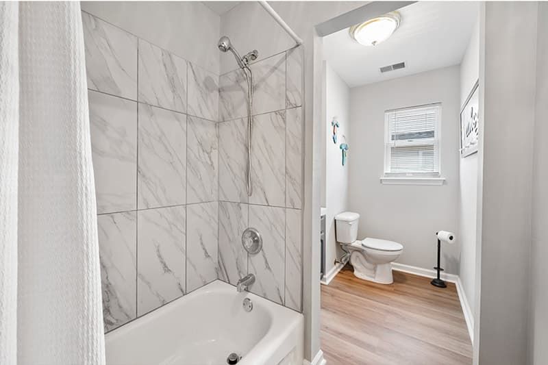 Bathroom with Tub.
